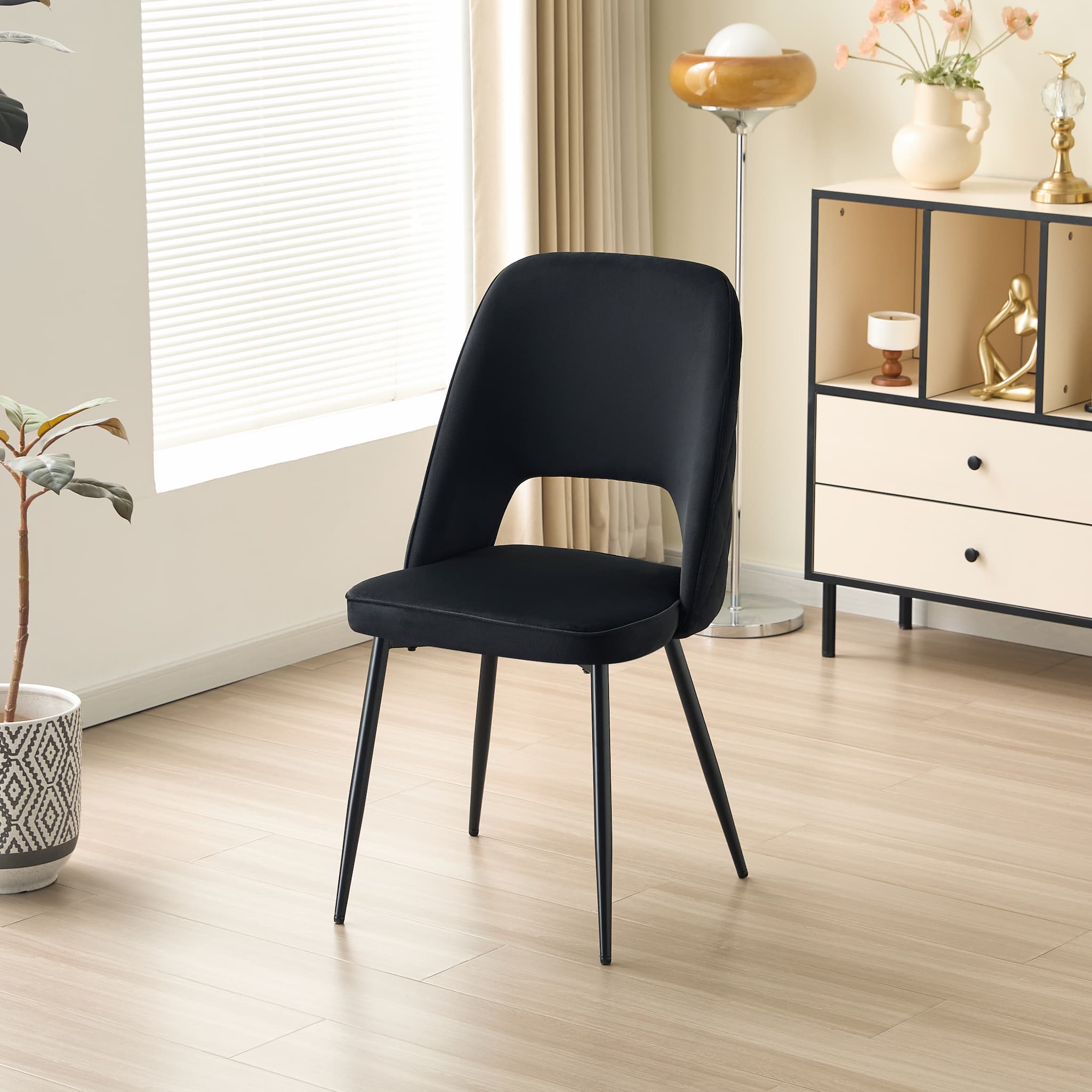 Chaises S-2197 B (noires) 2 pièces