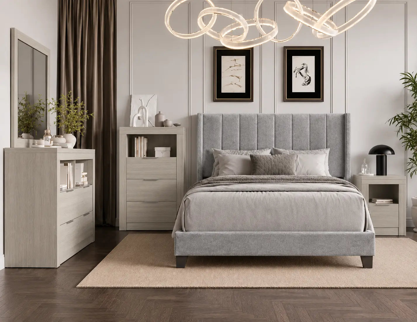 Ensemble de chambre moderne Optimum Plus avec un lit gris, une tête de lit matelassée, une commode et des meubles.