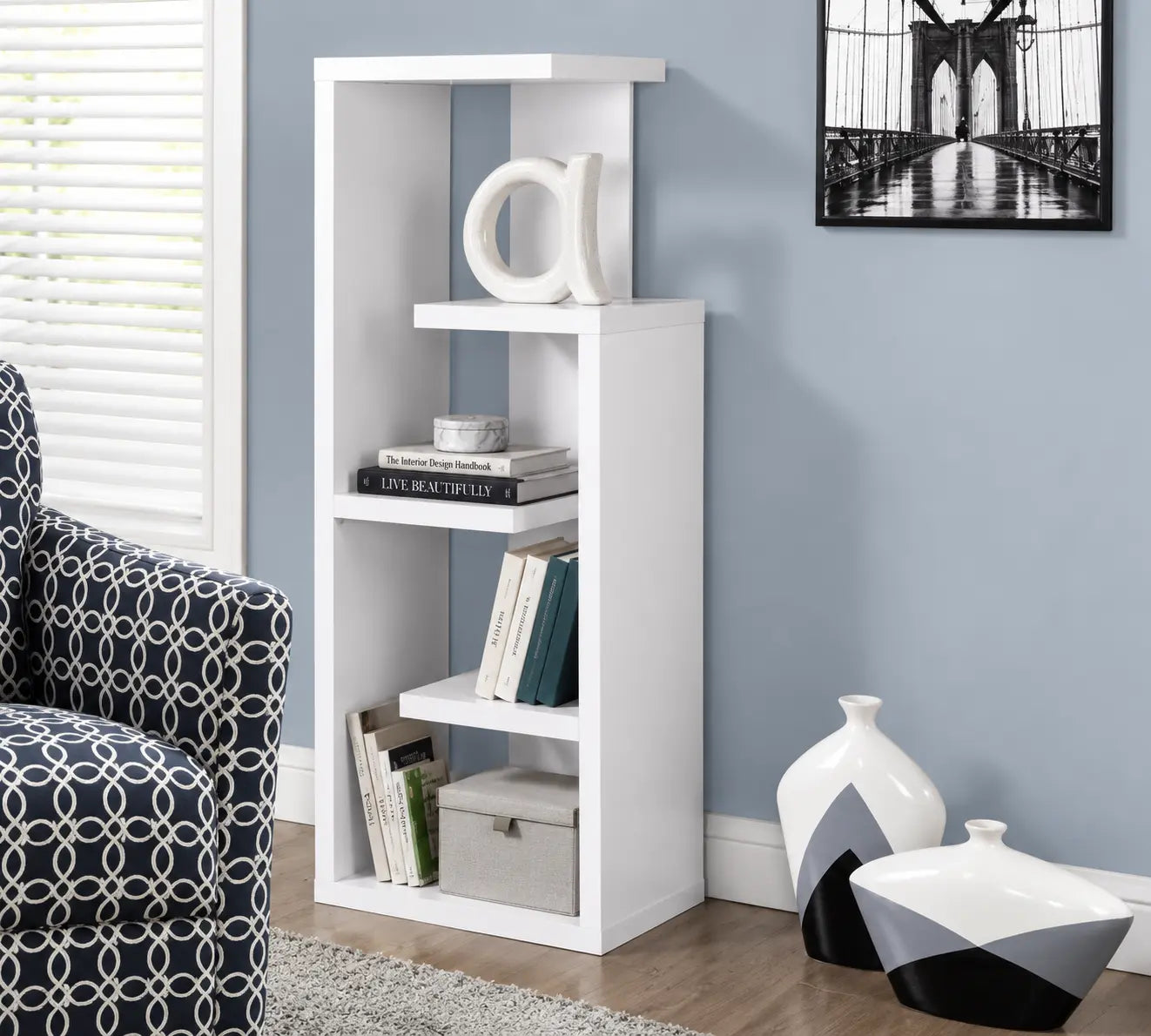 I-2466 Accent display unit 48"H (white)