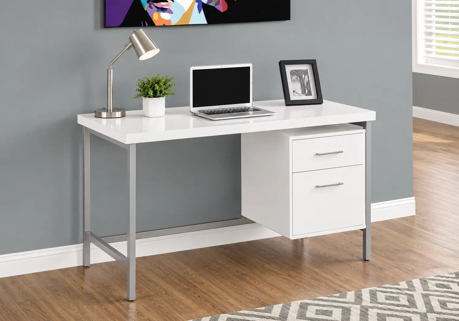 I-7149 Computer desk - 48"L (white/silver metal) promo!