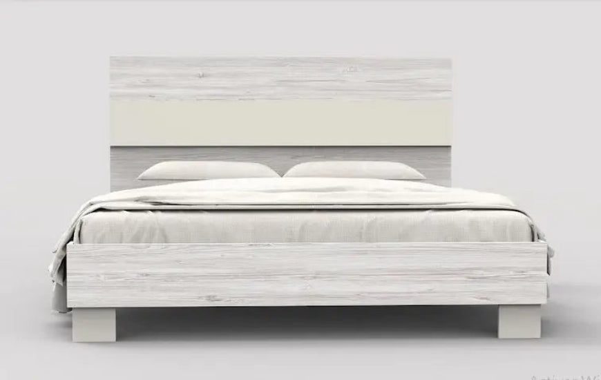 Lit queen en bois clair avec tête de lit moderne, style minimaliste, de la collection Optimum Plus, idéal pour une.