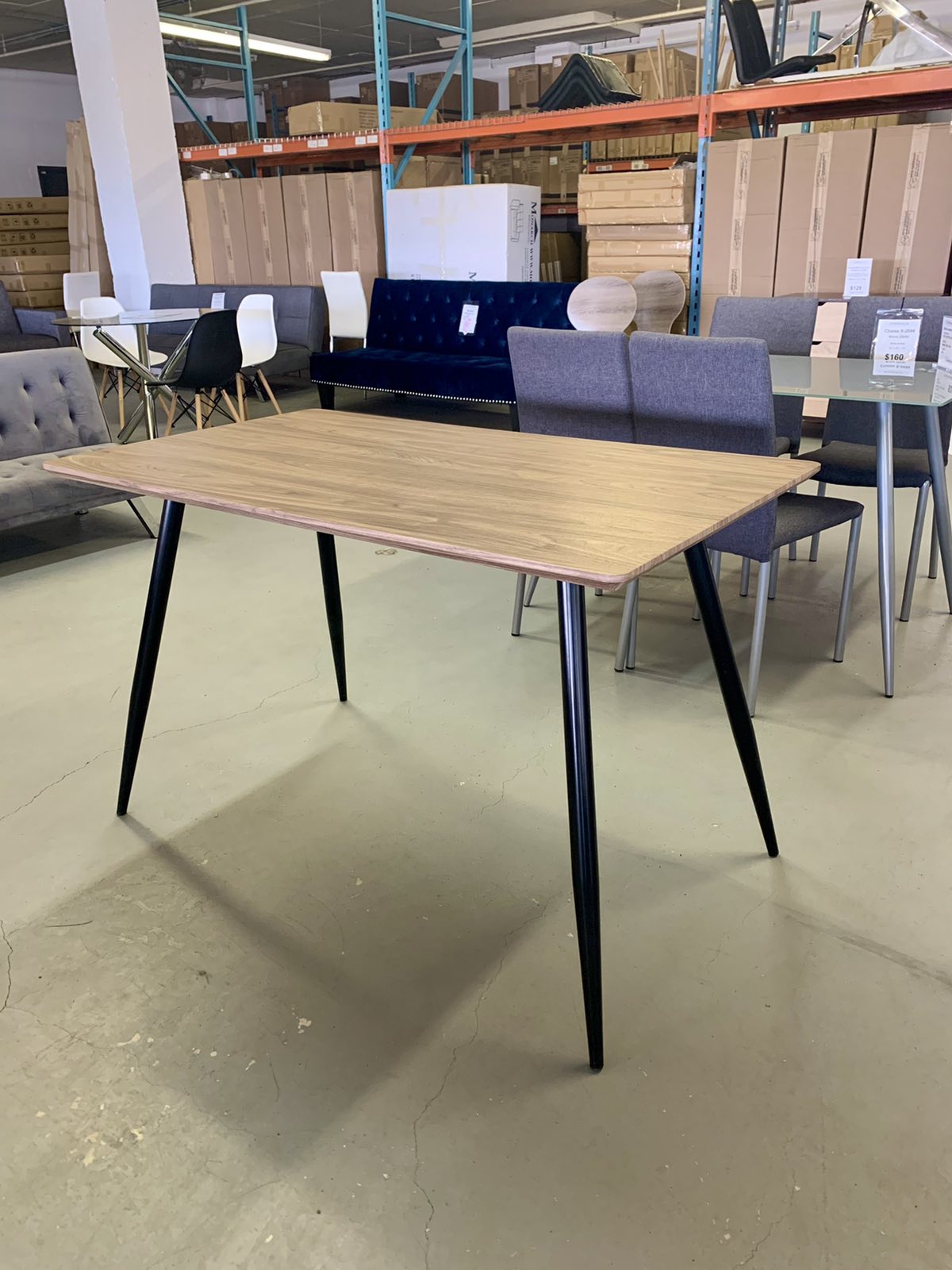 Table S-1040 (wood texture) - Optimum Plus