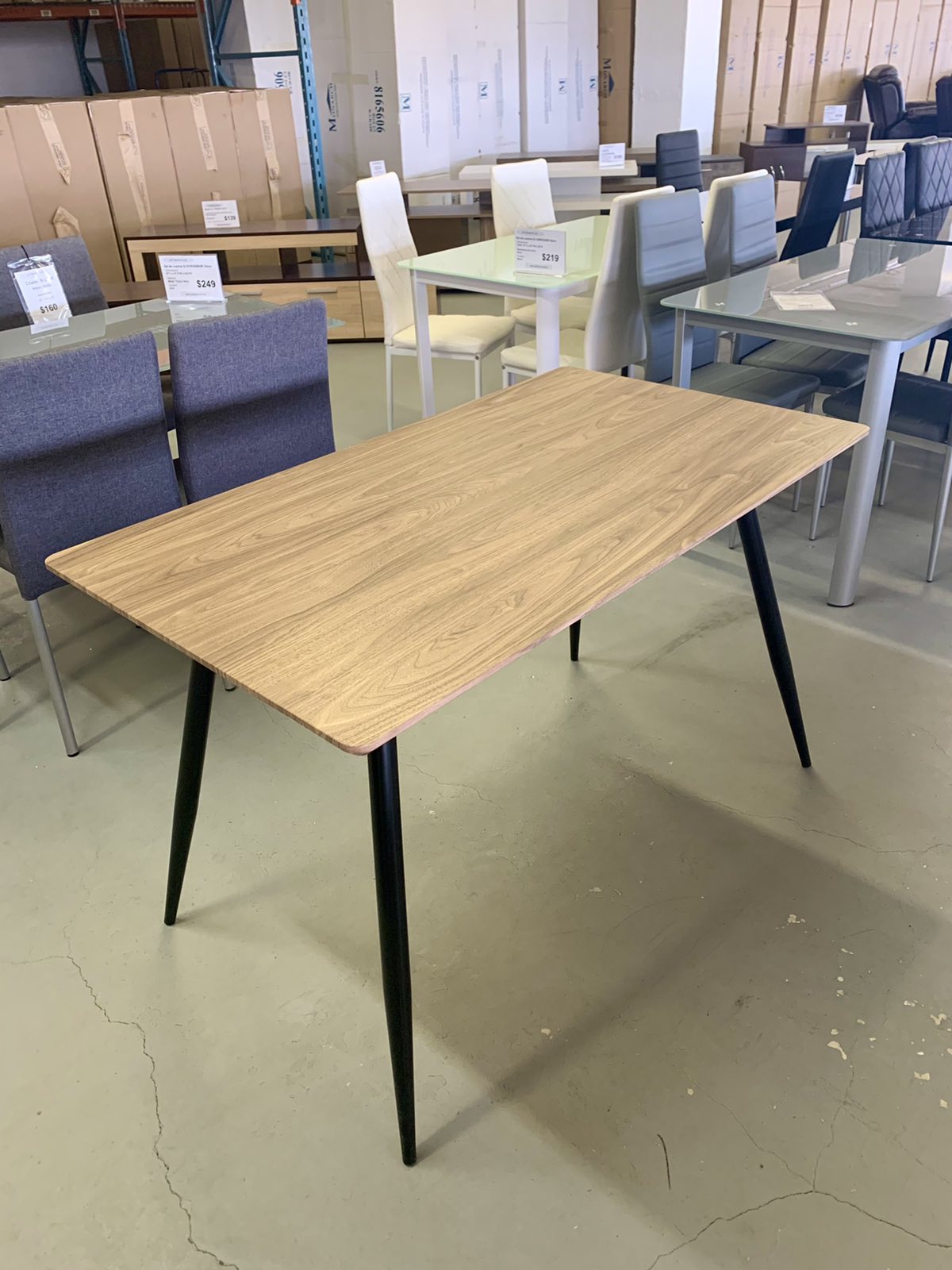 Table S-1040 (wood texture) - Optimum Plus