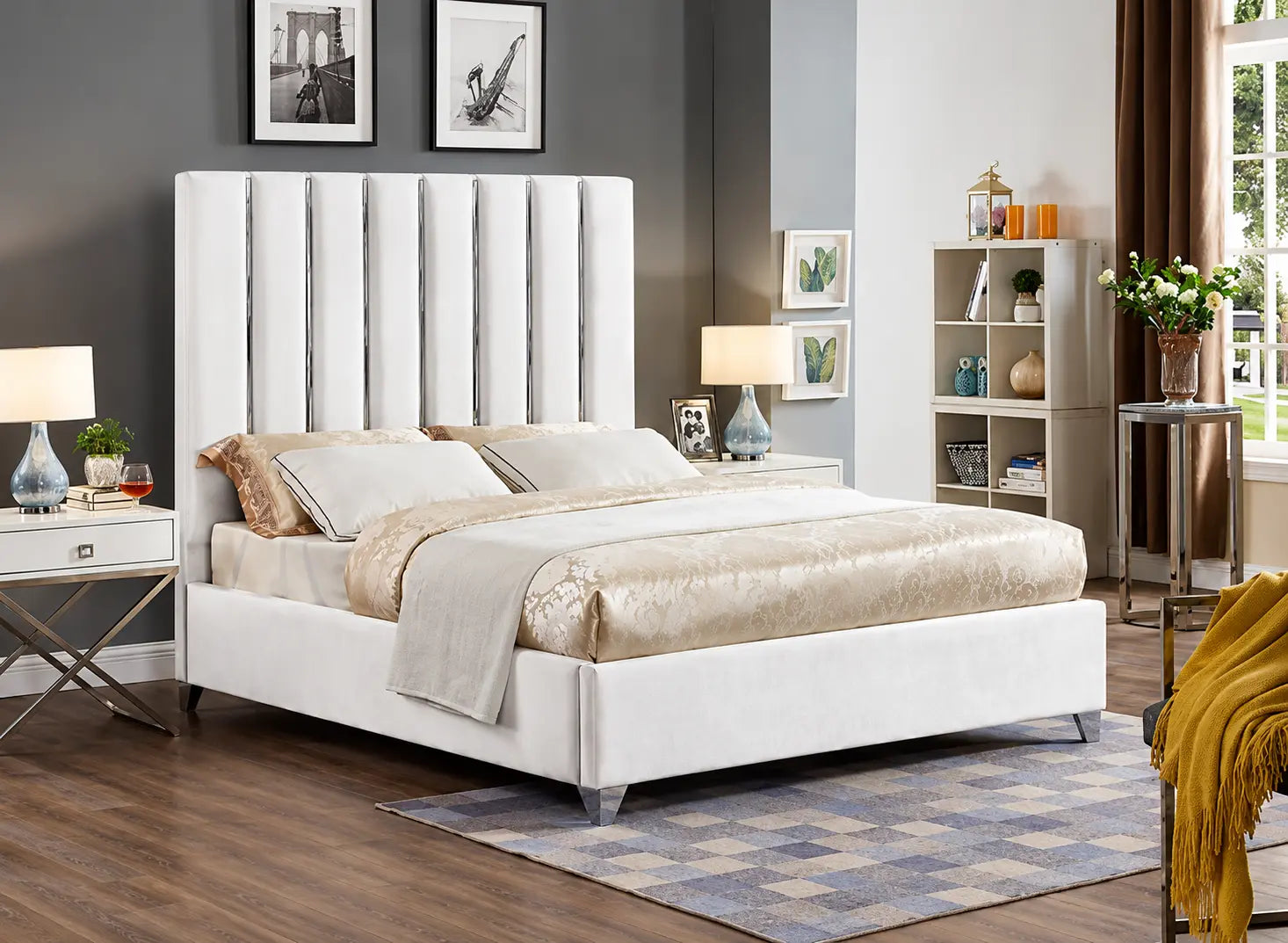 IF-5622 Bed 76" (Off-white Velvet)